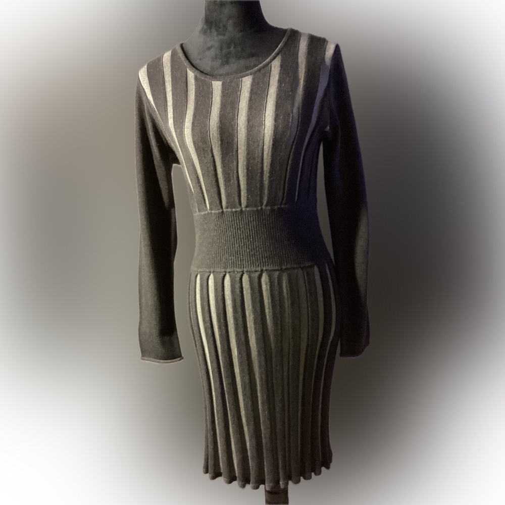 Calvin Klein knit dress, long sleeves, gray & charcoal gray striped Size L